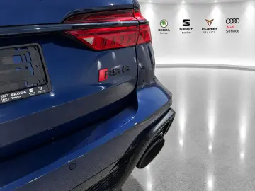 AUDI RS6 QUAT-KERAMIK-HUD-B&O-CARBON-VIRT-KAME-`22´