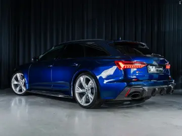 AUDI RS6 Avant 4.0 TFSI quattro B&O HUD 360 ACC Pano