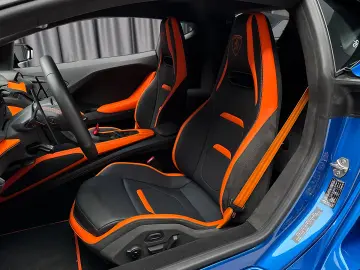 Lamborghini Temerario V8 Twin-Turbo in stoc