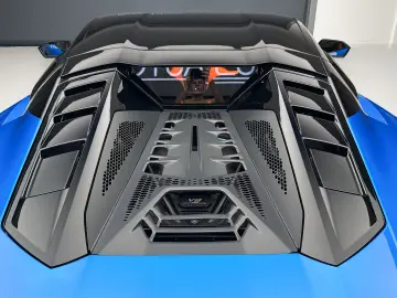Lamborghini Temerario V8 Twin-Turbo in stoc
