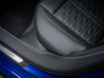 AUDI RS6 KERAMIK B&O-ADVANCED CARBON UNIKAT 1080PS