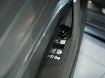 AUDI RS6 Avant q.  22  B&O S-AGA Pano Virtual Kamera