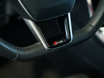 AUDI RS6 Avant q.  22  B&O S-AGA Pano Virtual Kamera