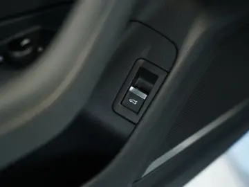 AUDI RS6 Avant q.  22  B&O S-AGA Pano Virtual Kamera