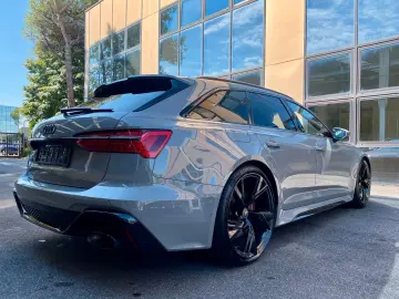 AUDI Avant 4.0 TFSI quattro CARBON KERAMIC-LUFT-HEAD