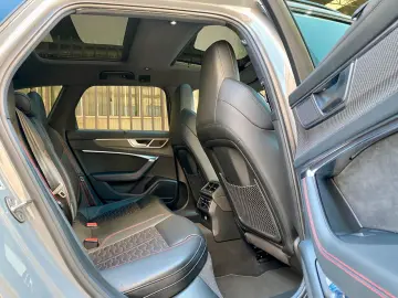 AUDI Avant 4.0 TFSI quattro CARBON KERAMIC-LUFT-HEAD