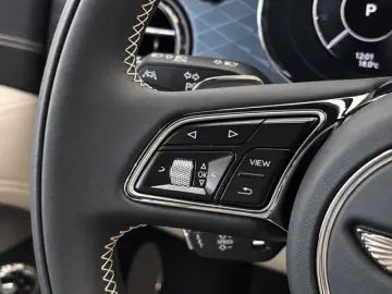 Bentley Bentayga  Speed   Naim  Ceramic  Akrapovic