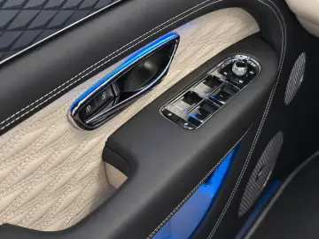 Bentley Bentayga  Speed   Naim  Ceramic  Akrapovic