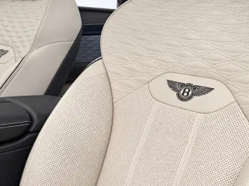 Bentley Bentayga  Speed   Naim  Ceramic  Akrapovic