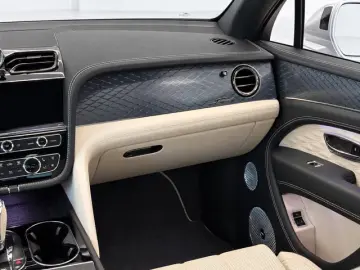 Bentley Bentayga  Speed   Naim  Ceramic  Akrapovic