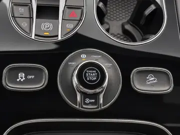 Bentley Bentayga  Speed   Naim  Ceramic  Akrapovic