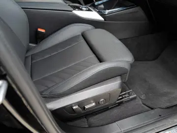 BMW X3 20d xDrive M-Sport AHK PANO H&K