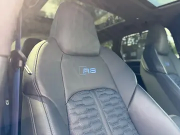 AUDI RS6 Avant performance B&O PANO CARBON VOLLVOLL