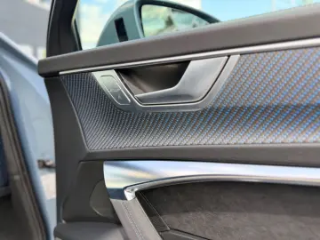 AUDI RS6 Avant performance B&O PANO CARBON VOLLVOLL