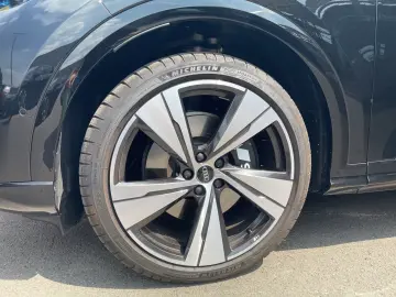 Audi SQ5 3.0 TFSI quattro