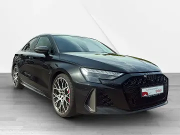 Audi RS3 RS 3 Limousine 2.5 quattro TFSI