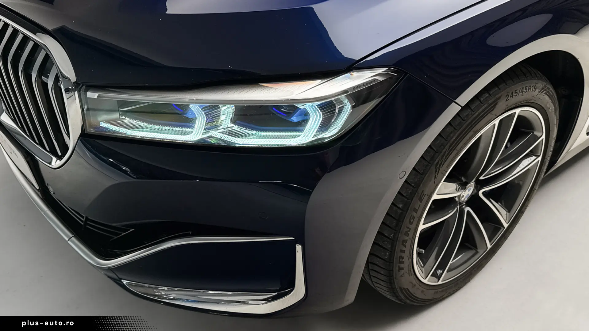 BMW 740d xDrive Long 4 Locuri Executive Lounge GARANTIE 1An