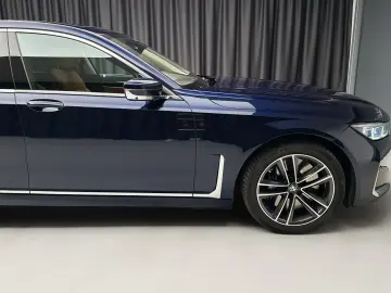 BMW 740d xDrive Long 4 Locuri Executive Lounge GARANTIE 1An