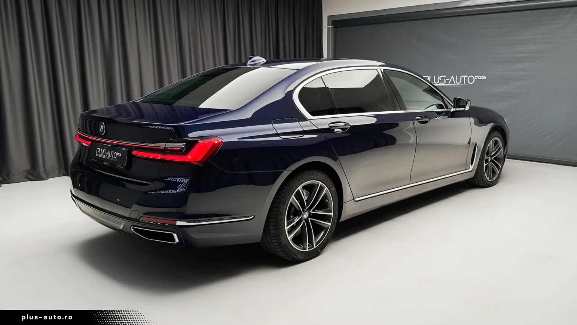 BMW 740d xDrive Long 4 Locuri Executive Lounge GARANTIE 1An
