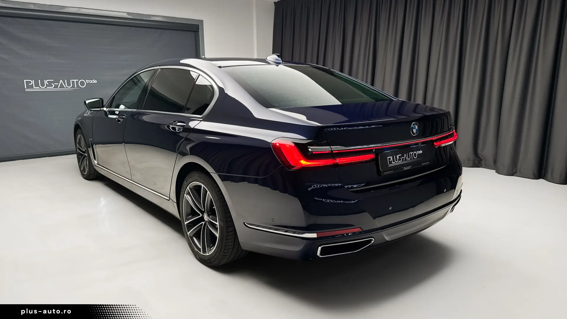 BMW 740d xDrive Long 4 Locuri Executive Lounge GARANTIE 1An