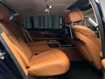 BMW 740d xDrive Long 4 Locuri Executive Lounge GARANTIE 1An