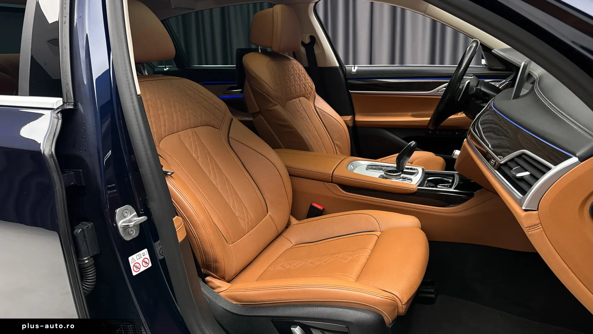 BMW 740d xDrive Long 4 Locuri Executive Lounge GARANTIE 1An