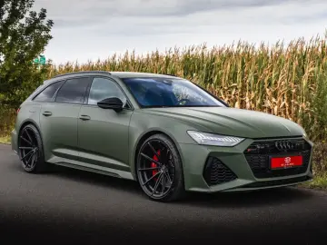 AUDI RS 6 Avant Performance 1.Hand MwsT. Garantie