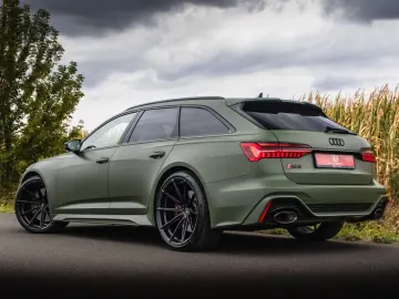 AUDI RS 6 Avant Performance 1.Hand MwsT. Garantie