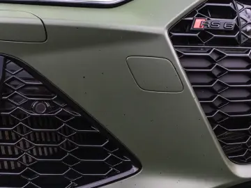 AUDI RS 6 Avant Performance 1.Hand MwsT. Garantie