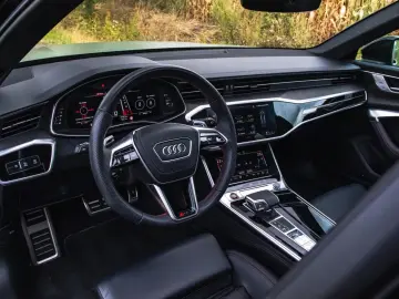 AUDI RS 6 Avant Performance 1.Hand MwsT. Garantie