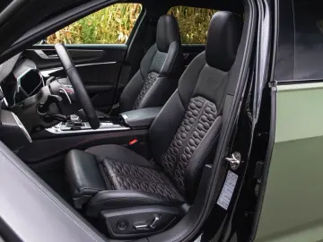 AUDI RS 6 Avant Performance 1.Hand MwsT. Garantie