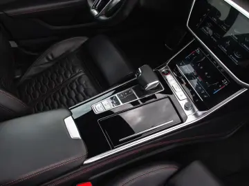 AUDI RS 6 Avant Performance 1.Hand MwsT. Garantie