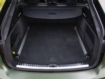 AUDI RS 6 Avant Performance 1.Hand MwsT. Garantie