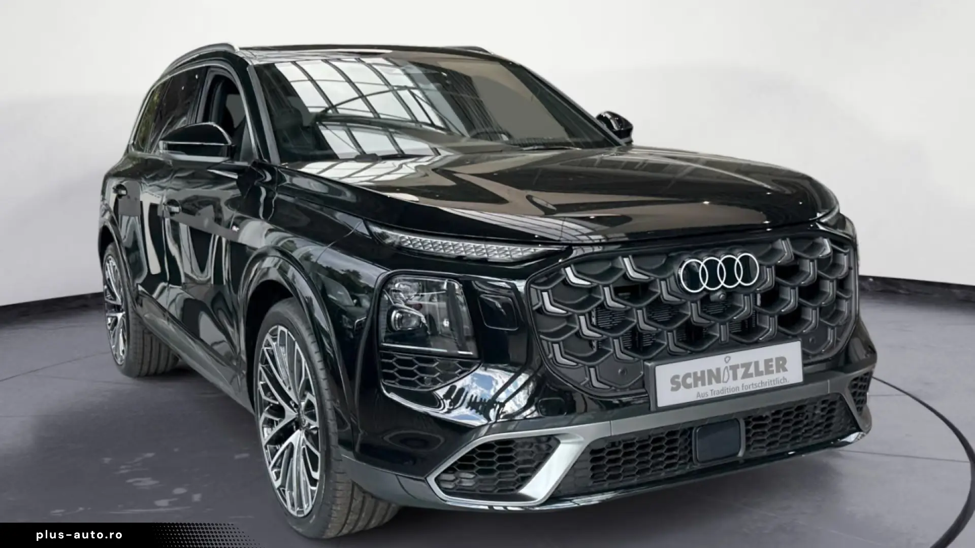 AUDI Q7 în leasing operațional MOOV