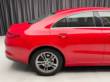 Mercedes-Benz CLA 200d