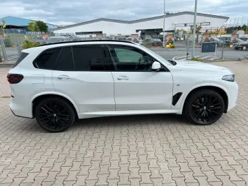 BMW X5 30 d xDrive M Sport PRO HK Live