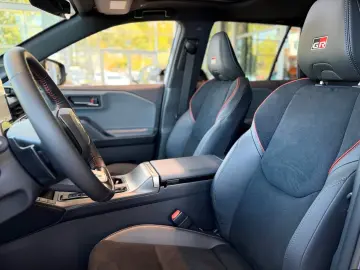 Toyota RAV4 GR 4X4 - MY2027