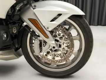 Honda GoldWing Tour MY2024