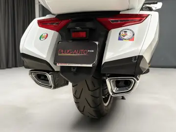 Honda GoldWing Tour MY2024