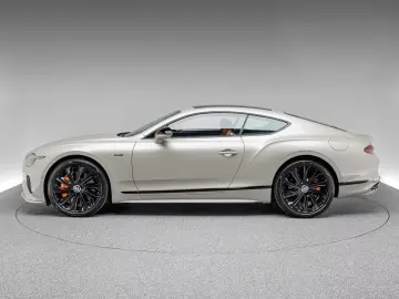 Bentley Continental GT Mulliner V8 Hybrid