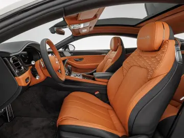 Bentley Continental GT Mulliner V8 Hybrid