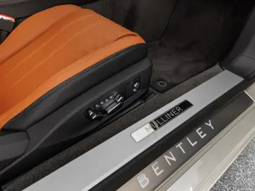 Bentley Continental GT Mulliner V8 Hybrid