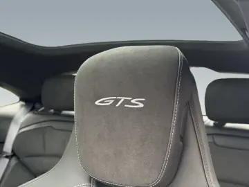 Porsche Taycan GTS