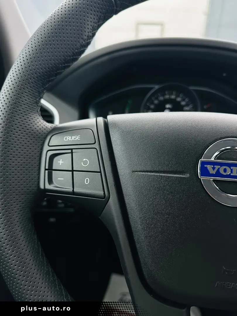 VOLVO XC60 2017 2.0D E6 Garantie 12 Luni Rate Avans 0 Doar C
