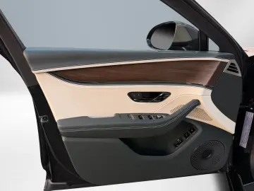 Bentley Flying Spur V8 Hybrid - MY2026