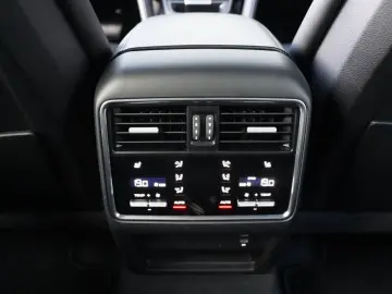 PORSCHE Cayenne Leder-14Wege-Luft-Sitzklima-20 -AHK
