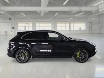 PORSCHE PORSCHE CAYENNE 3.0 V6 E-HYBRID AUTO SUV