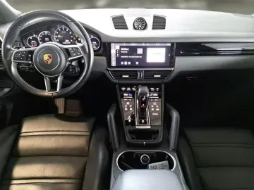 PORSCHE PORSCHE CAYENNE 3.0 V6 E-HYBRID AUTO SUV