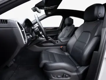 PORSCHE Cayenne Coupé LUFT PANO ACC VENT BOSE 360