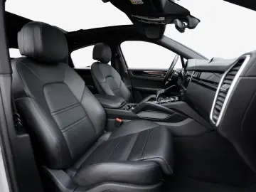 PORSCHE Cayenne Coupé LUFT PANO ACC VENT BOSE 360